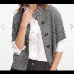 Banana Republic Short a Sleeve Sweater Size M